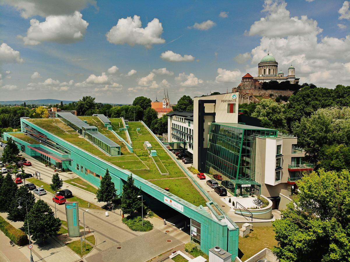 Portobello Wellness & Yacht Hotel Естергом Екстериор снимка
